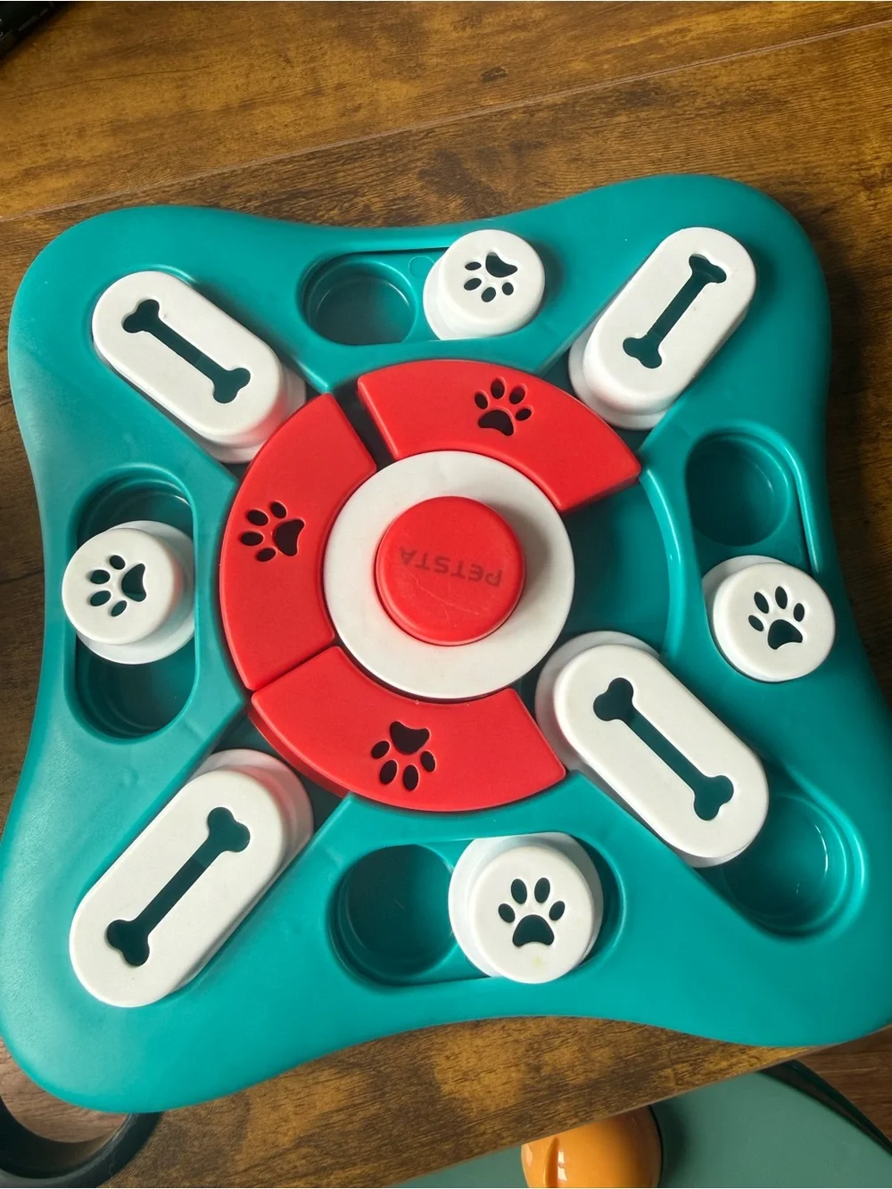 Set of 3 dog items - 2 puzzles & 1 small slow feeder